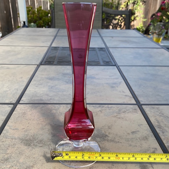 Val St Lambert • Signed Vintage Cranberry Bud Vase - Picture 9 of 12